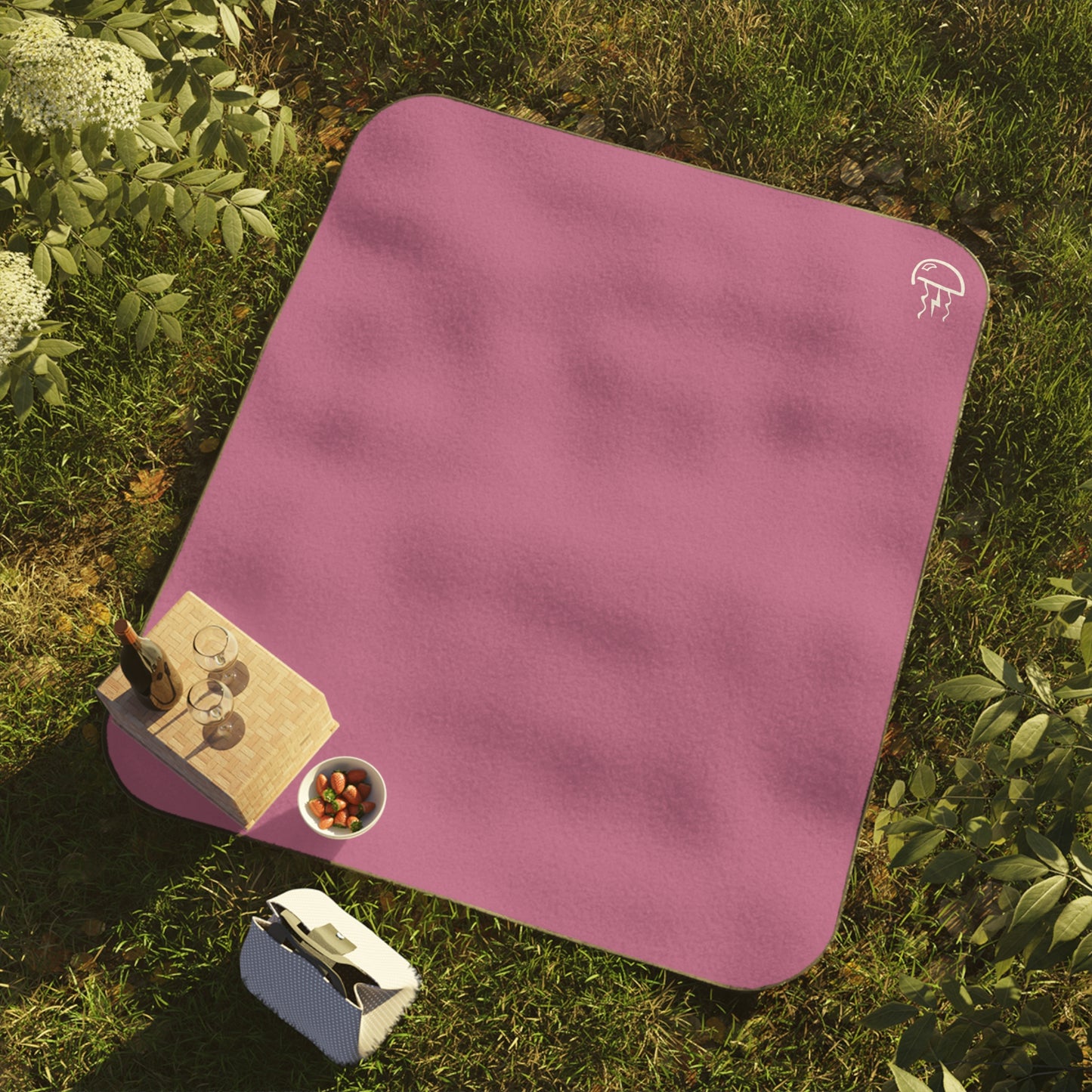 Dapriel Pink Picnic Blanket